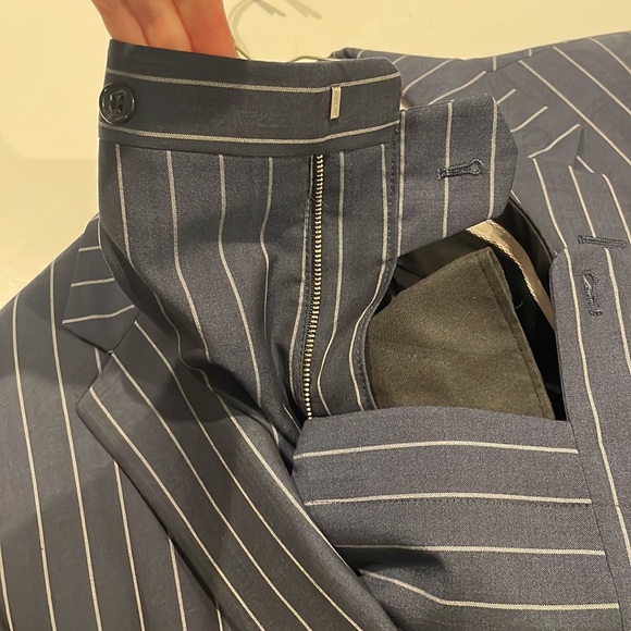 Custom Navy Pinstripe Tom James Suit 44 Jacket / 34 Pant - Picture 7 of 12